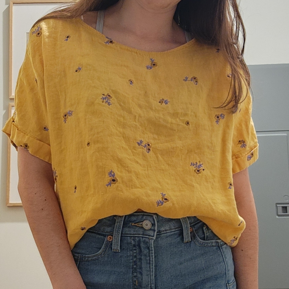 Cynthia Rowley 100% Linen Yellow Embroidered Floral Blouse Cottagecore Boho Top